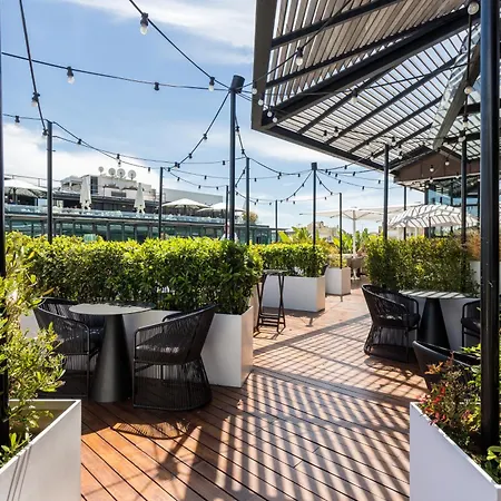 Monument Hotel 5*