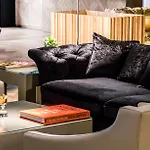 Monument Hotel