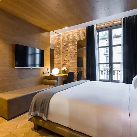Monument 5* Barcelona