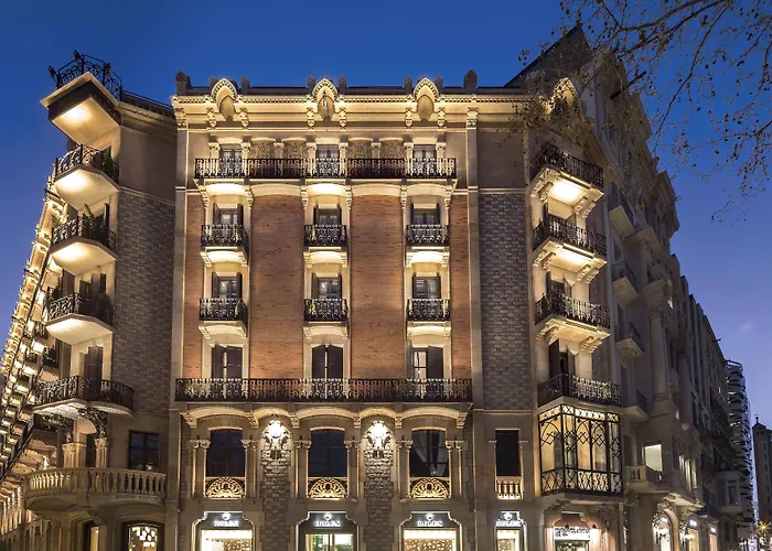 Monument Hotel 5*